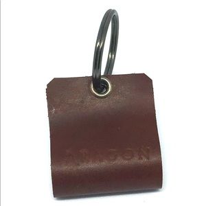 Cuero Labios © Burgundy SM - Leather Lips Keychain
